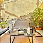 Joy Triolcale In Centro Con Terrazza Appartement